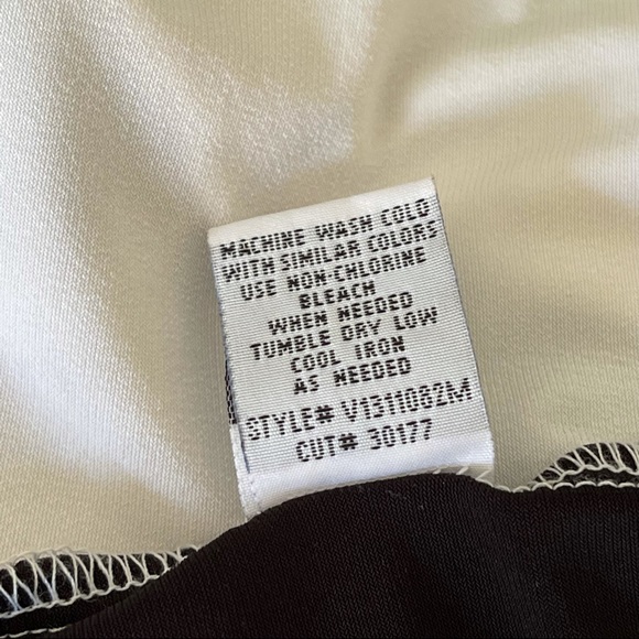 Swing Dress in Black and White Stripes from Connected Apparel Size 12 - Picture 7 of 7